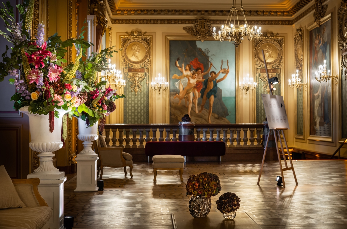 Flower decor exclusive event Grand Theatre Geneva