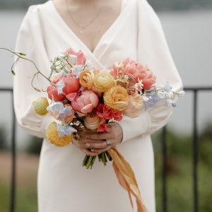 Colorful wedding flowers Geneva